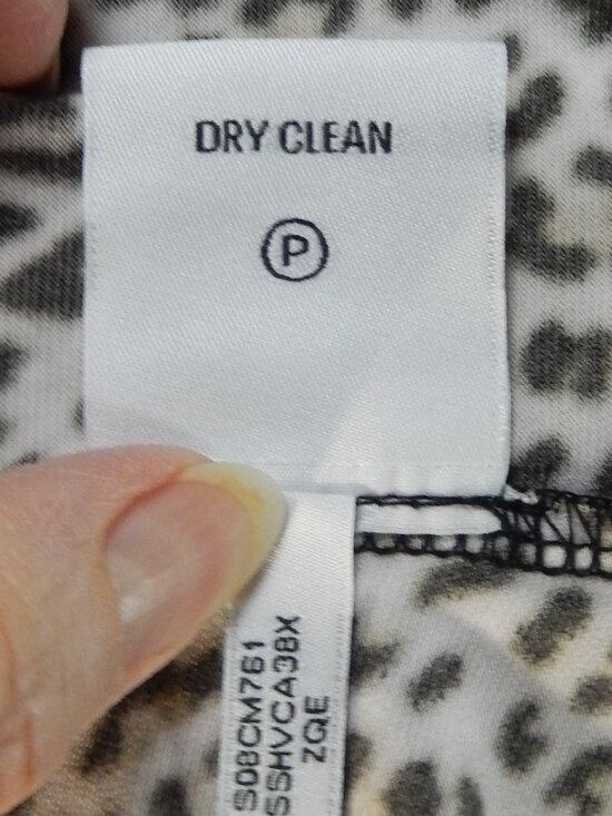 Calvin Klein Cheetah Pleated Neck Tan Cream & Brown Sleeveless Career Medium EUC - Picture 11 of 11